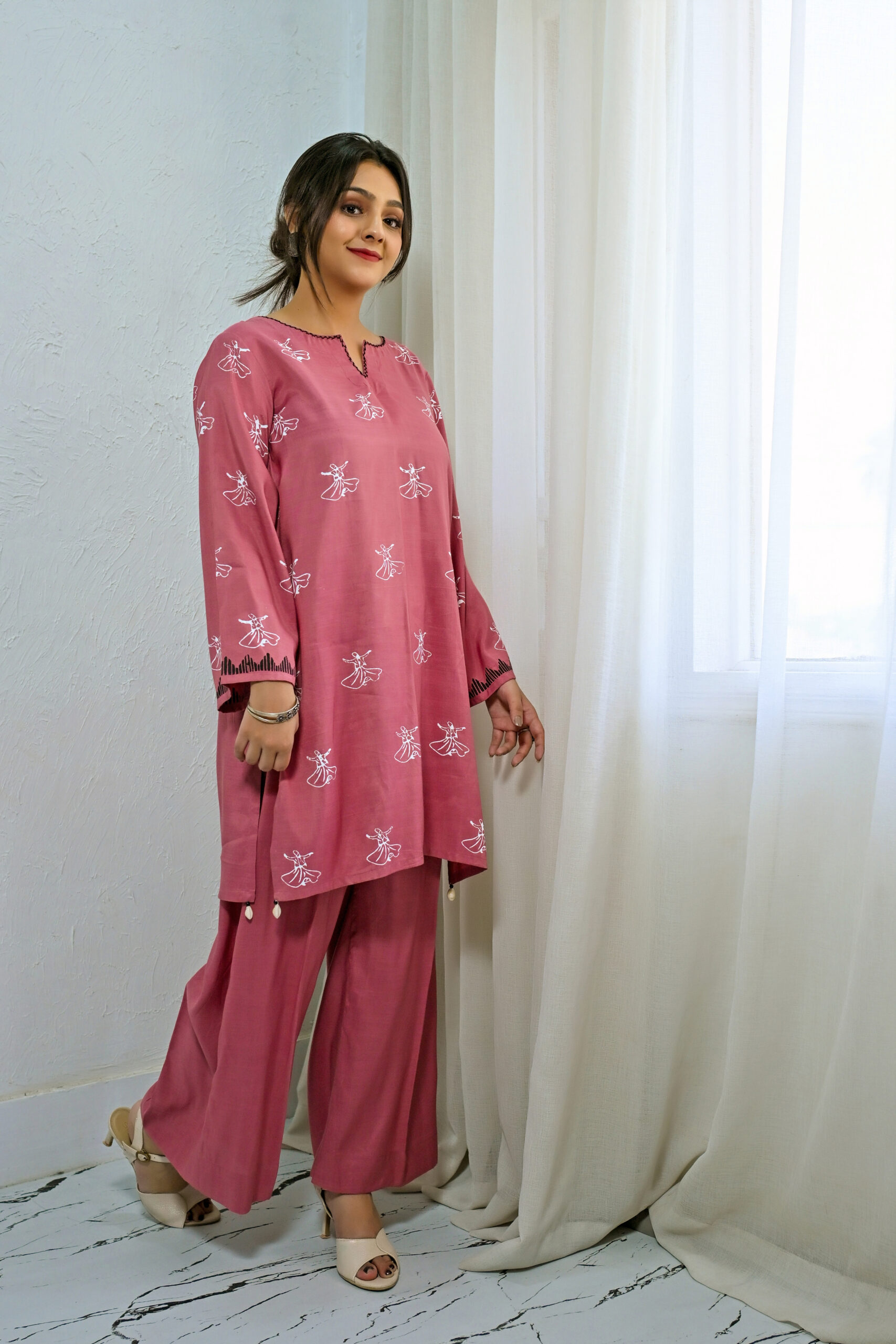 DSC_2673 wearwithsavvy-rooprani