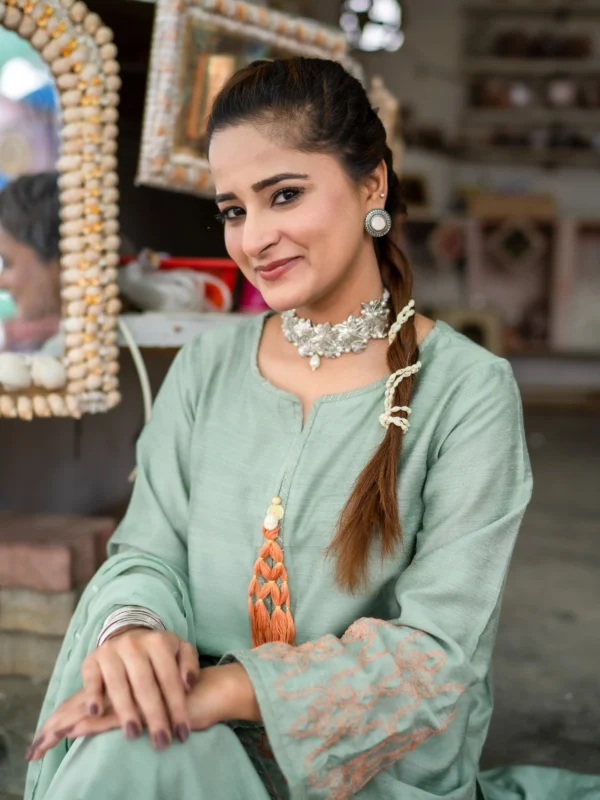 Aaiye Mehrbaan