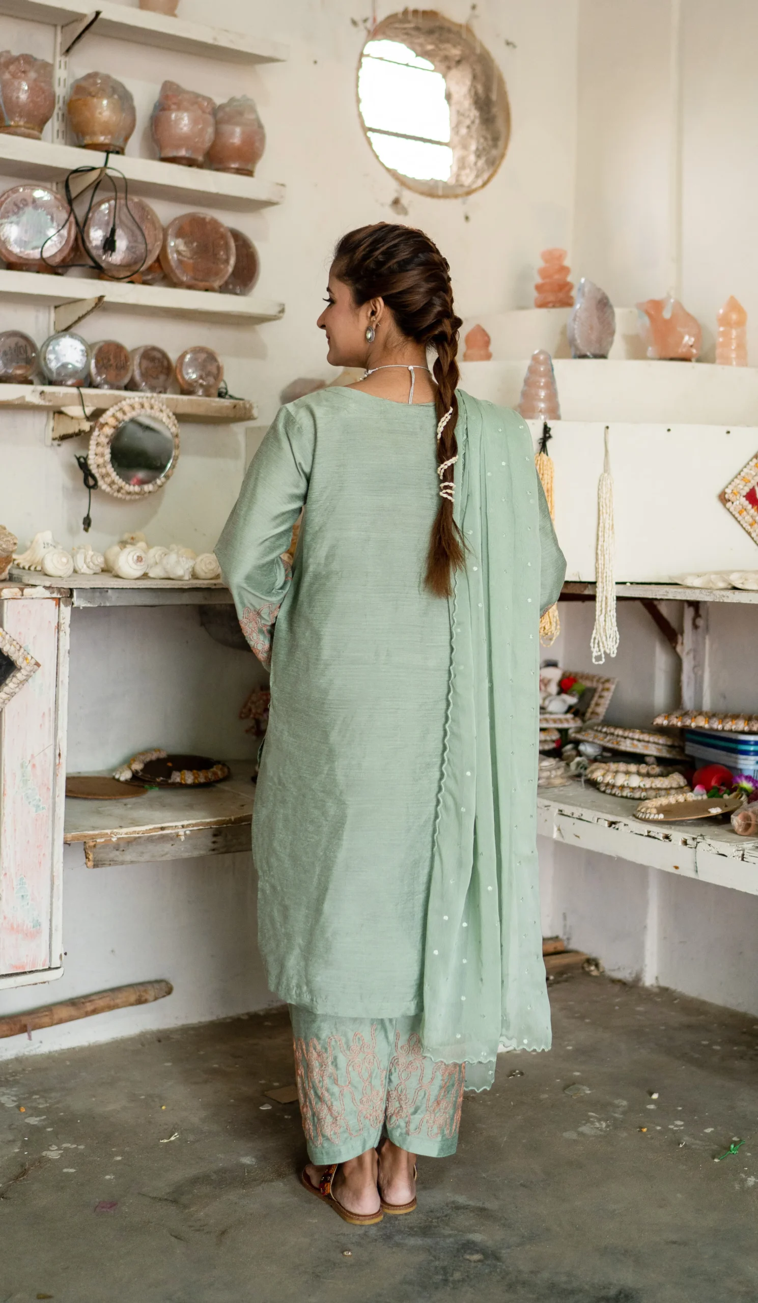 Aaiye Mehrbaan - Image 3
