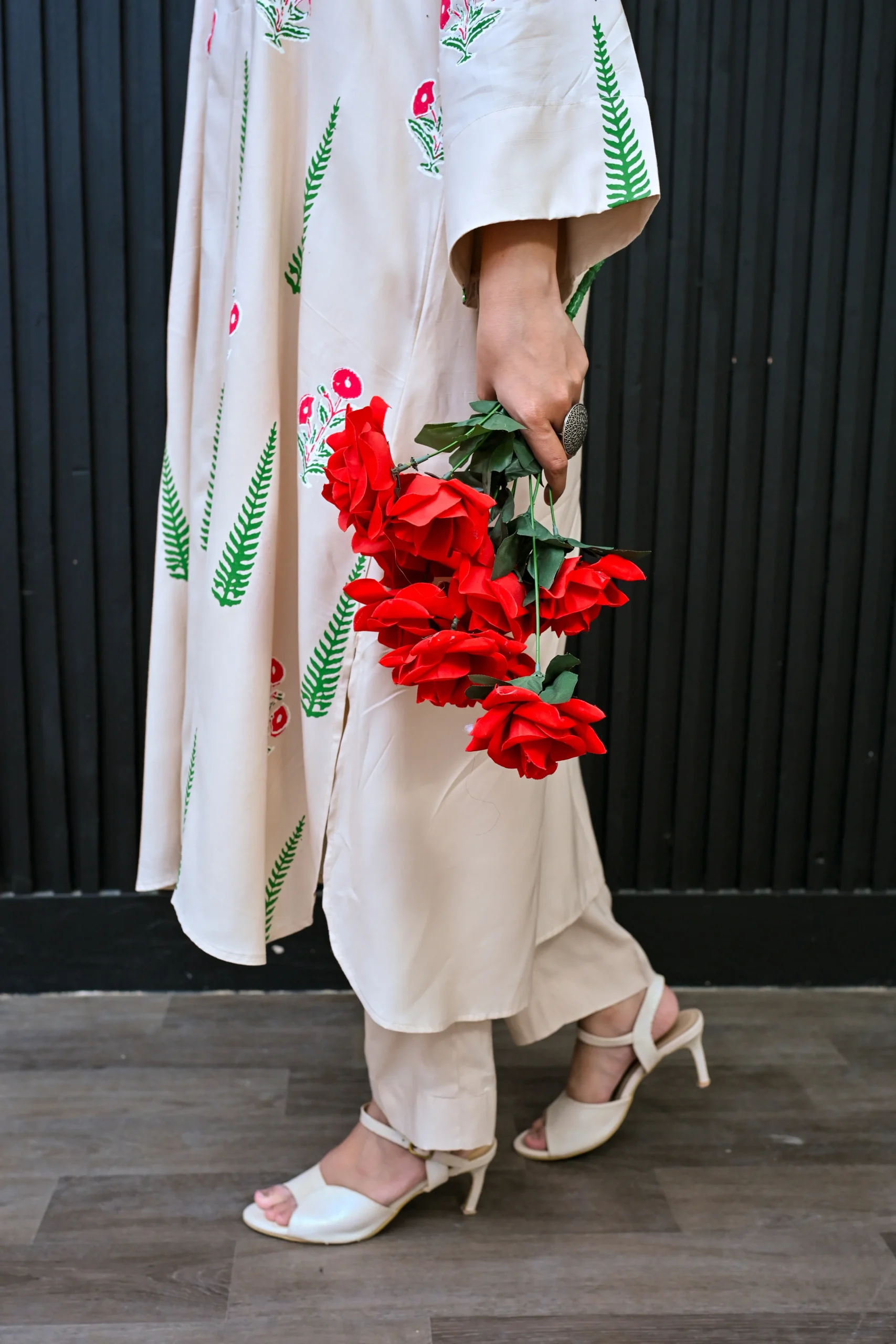 Noor e Gul - Image 17