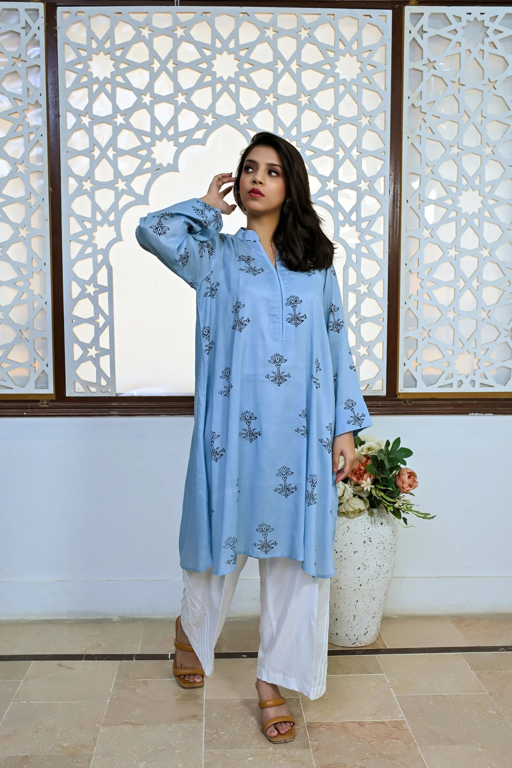 Neela Kamal - Image 3