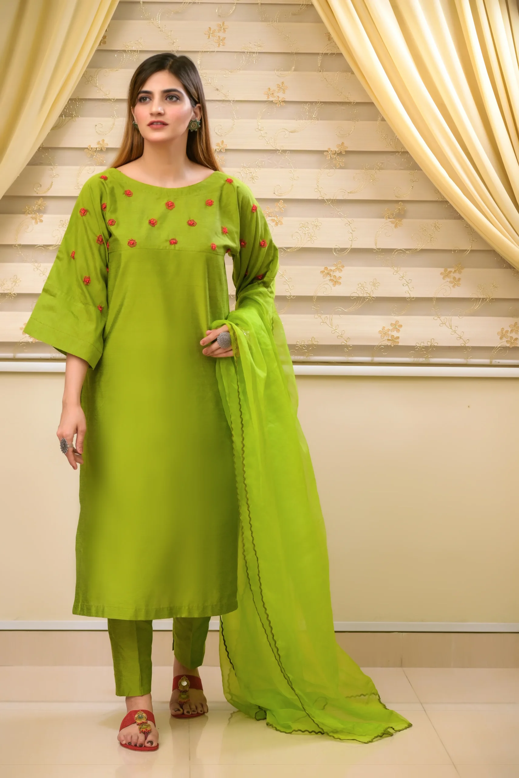 Naina re - Image 7