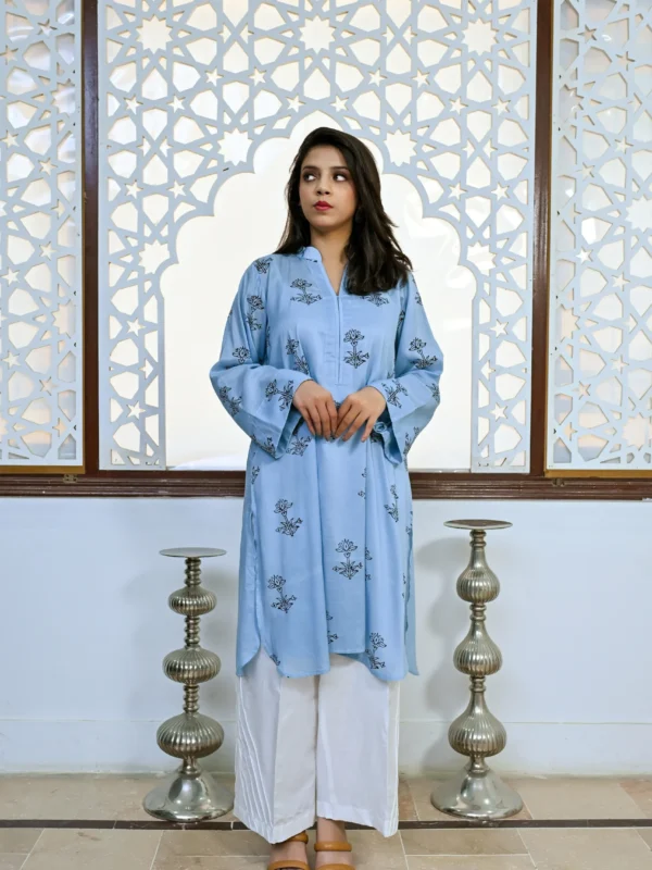 Neela Kamal