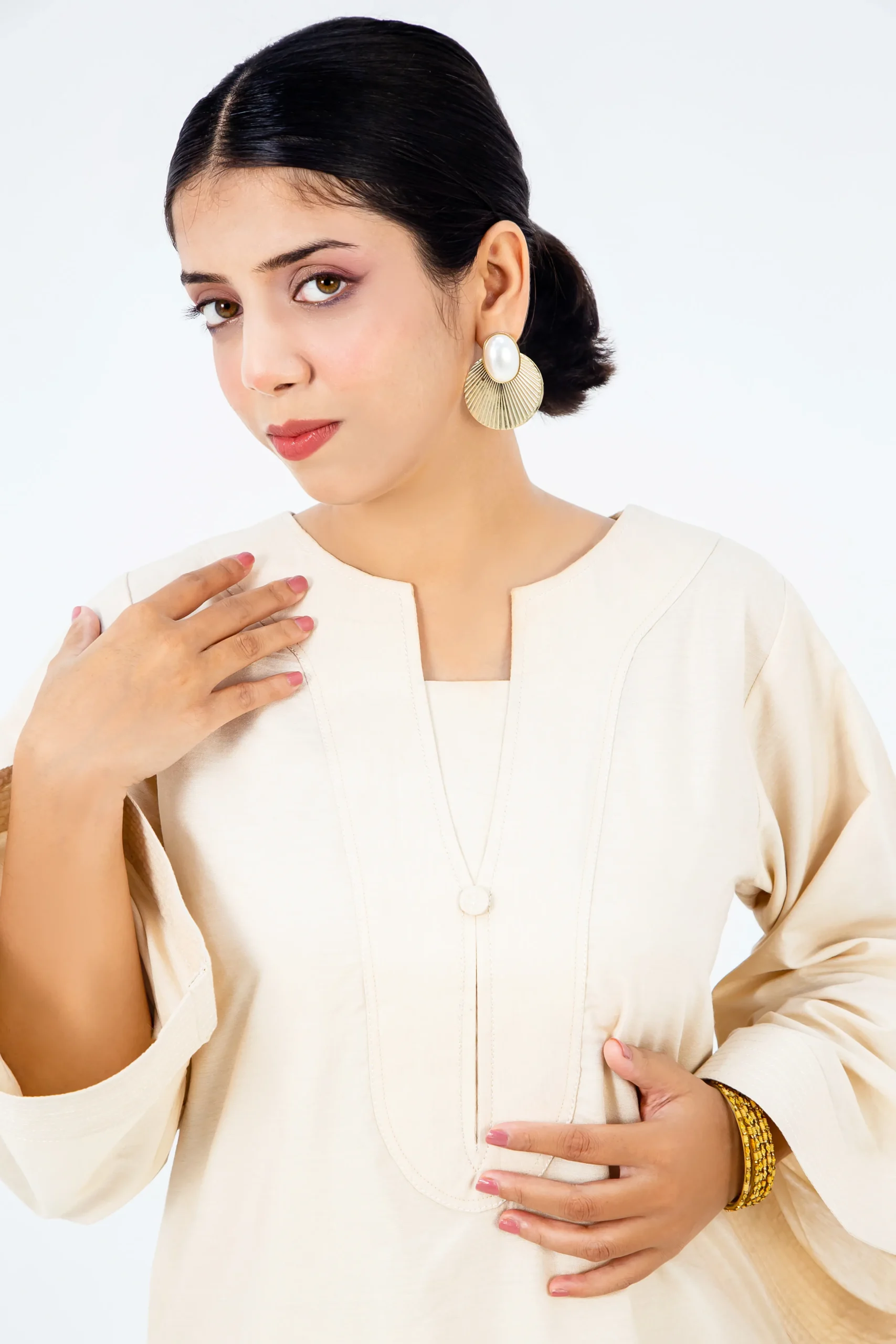 Chic Workaholic - Image 3