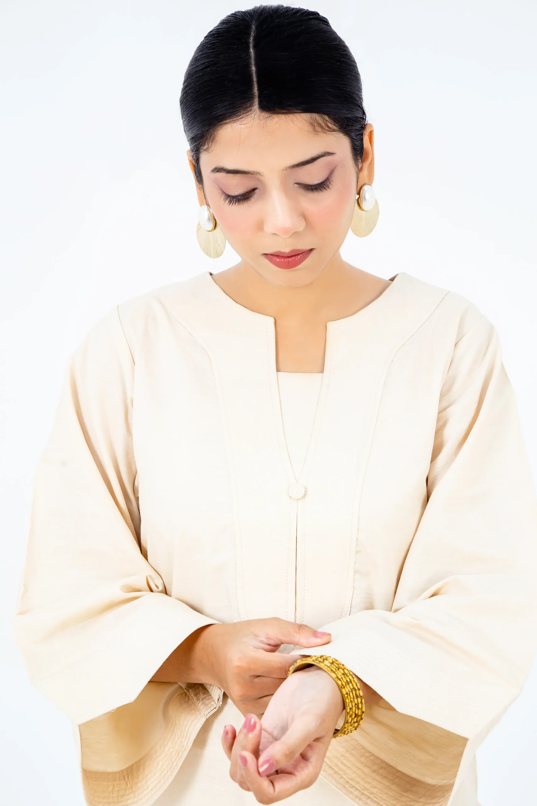 Chic Workaholic - Image 4